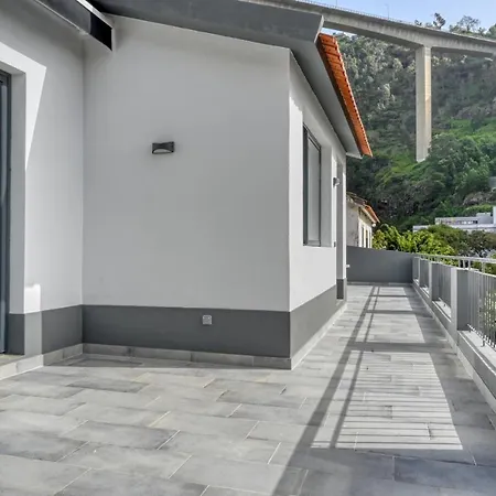 Valley House, A In Madeira Funchal