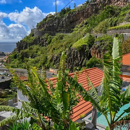 Valley House, A In Madeira Funchal